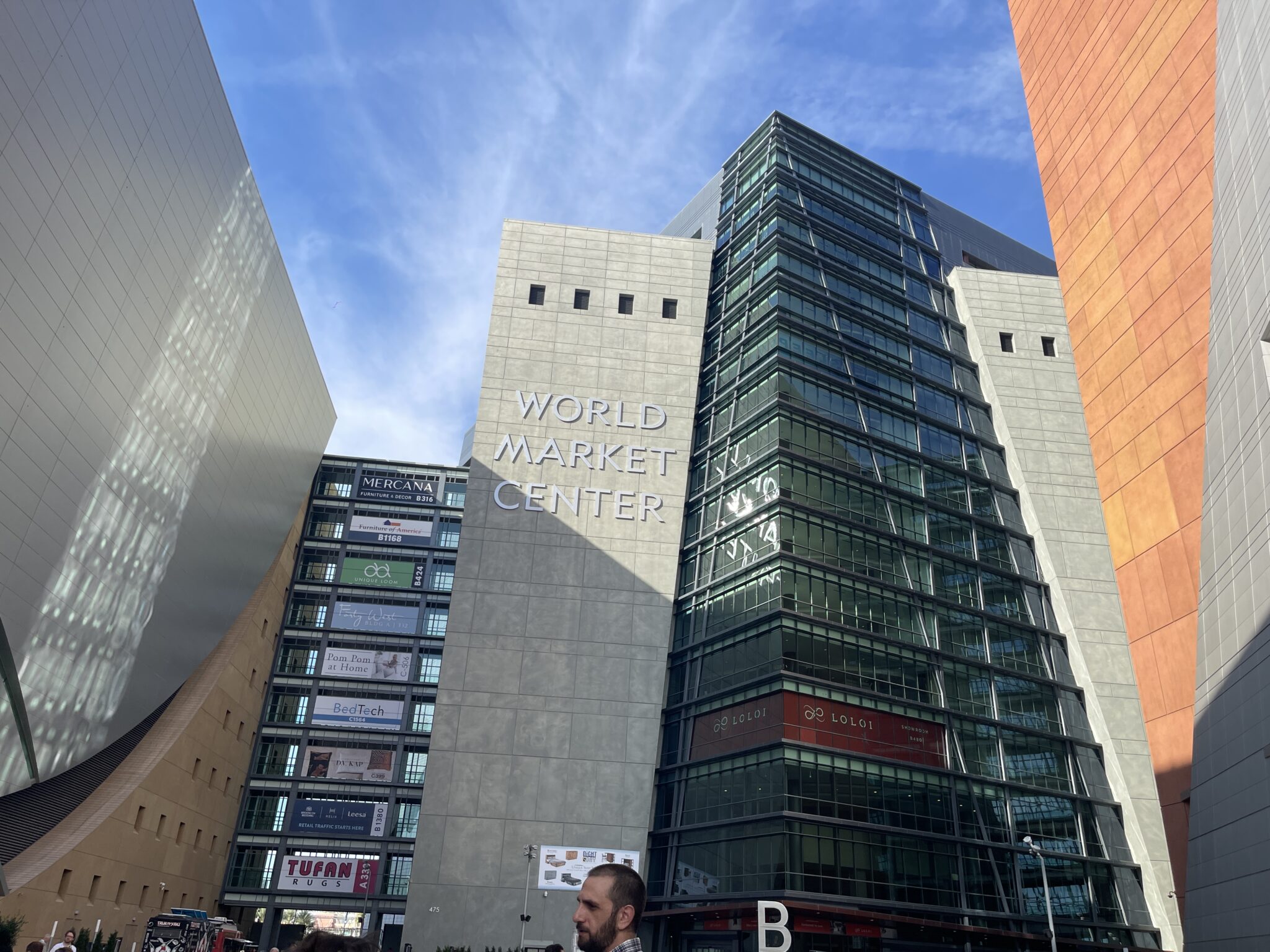 Las Vegas Market Trade Show Aoke